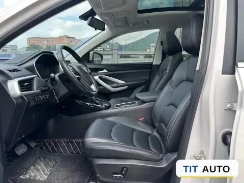 2020 BaoJun 530 6