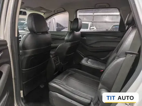 2018 BaoJun 360 6