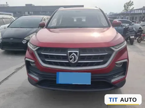 2018 BaoJun 530 2