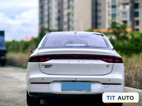 2023 Aion S 5