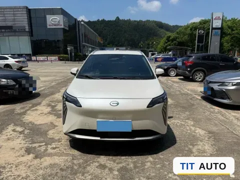 2023 Aion S 2