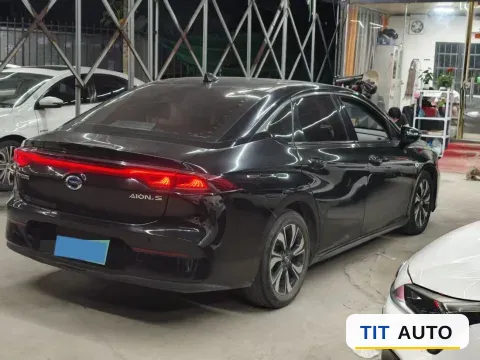 2020 Aion S 4