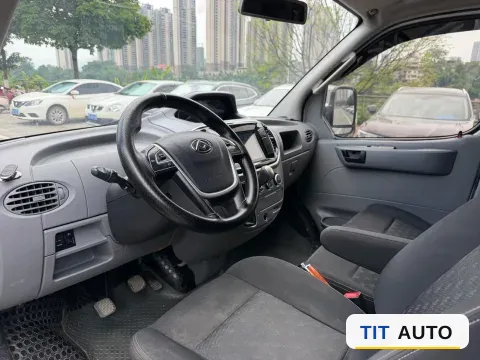 2021 MAXUS XinTu V80 4
