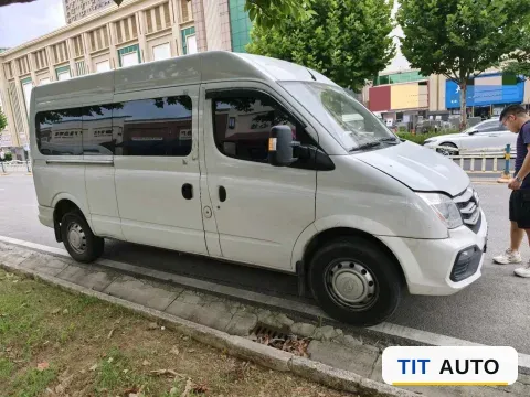 2025 MAXUS XinTu V80 4
