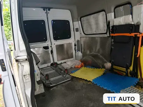 2025 MAXUS XinTu V80 8