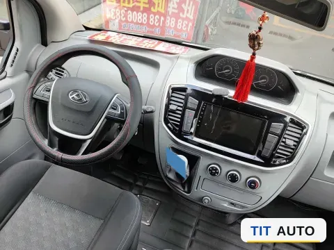 2020 MAXUS XinTu V80 7