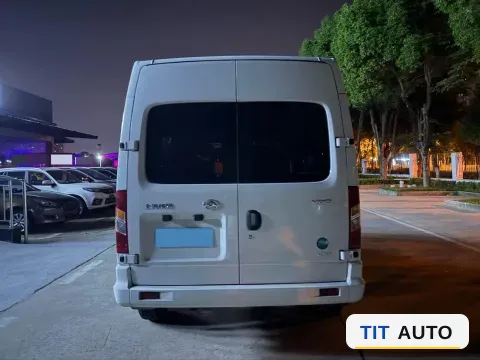 2023 MAXUS XinTu V80 5