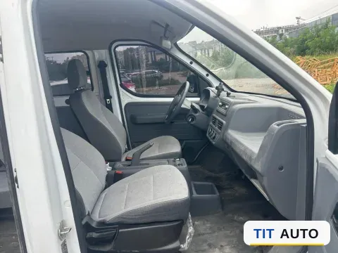 2024 WuLing YangGuang 4