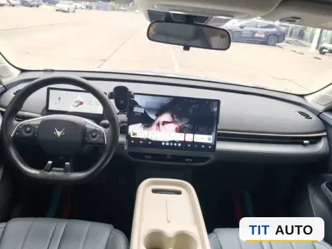 2025 ARCFOX T1 5