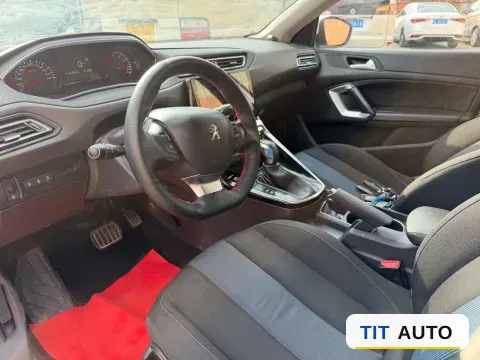 2019 Peugeot 308 5