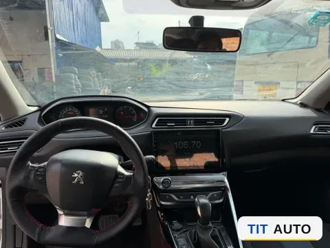 2019 Peugeot 308 7