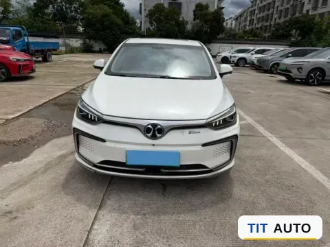 2018 BeiJing Auto EU5 6