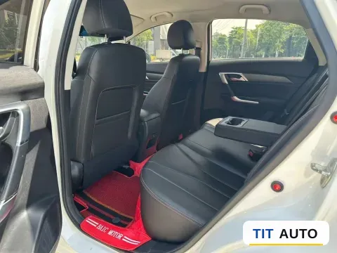 2018 BeiJing Auto EU5 7