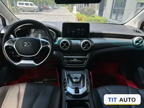 2018 BeiJing Auto EU5 8