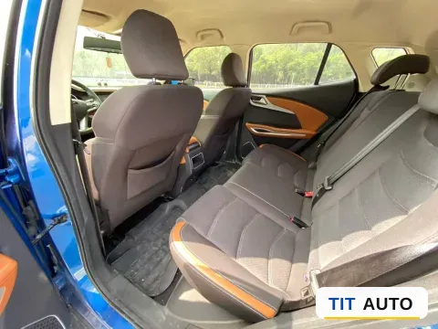 2018 Zotye T300 6