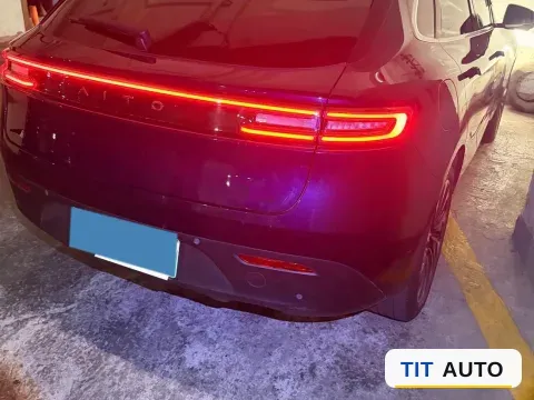 2022 AITO M5 2