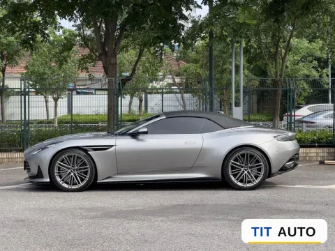 2023 Aston Martin DB12 3