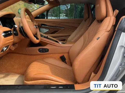 2023 Aston Martin DB12 5