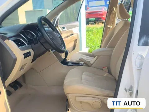2019 BaoJun 730 5