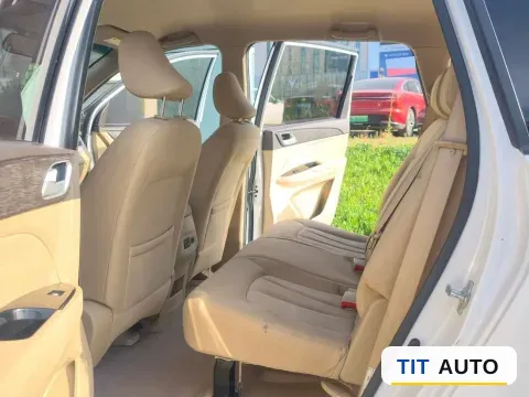 2019 BaoJun 730 6
