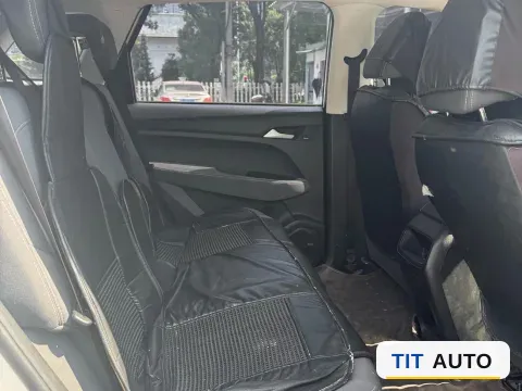2020 BaoJun 530 5