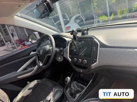 2020 BaoJun 530 6