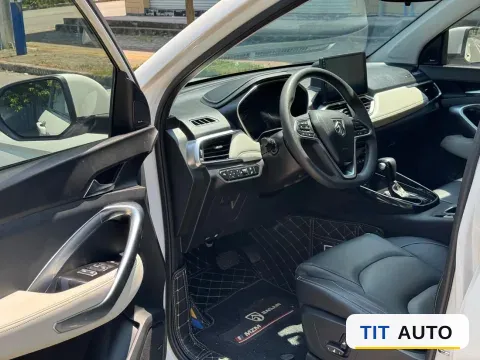 2019 BaoJun 530 3