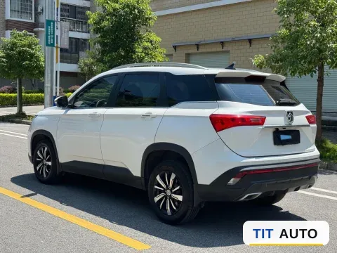 2019 BaoJun 530 7