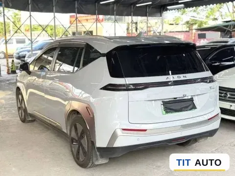 2024 Aion Y 4