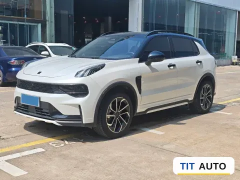 2023 LYNK&CO 08 EM-P