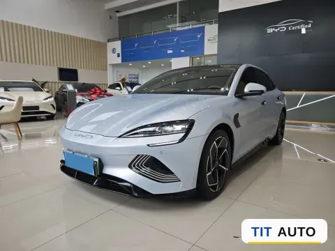 2022 AITO M5