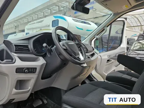 2025 MAXUS V90 RV 7