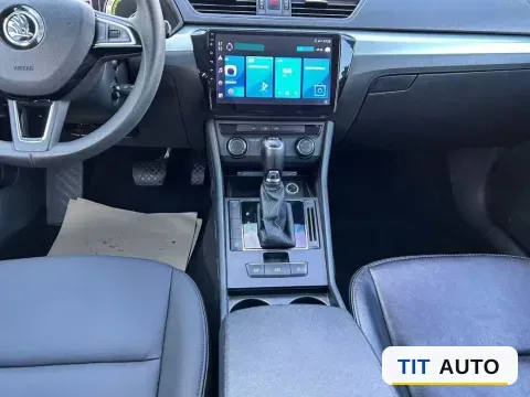 2018 Skoda Superb 6