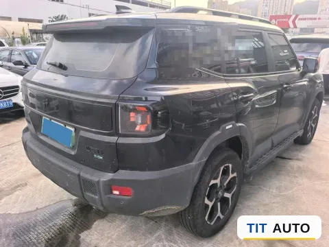 2025 MAXUS XinTu V70 6