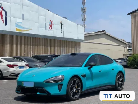 2024 MI SU7