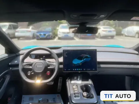 2024 MI SU7 6