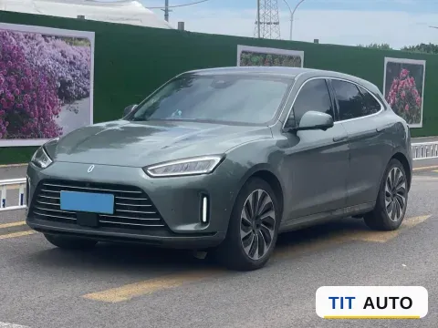 2022 AITO M5