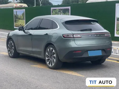 2022 AITO M5 3