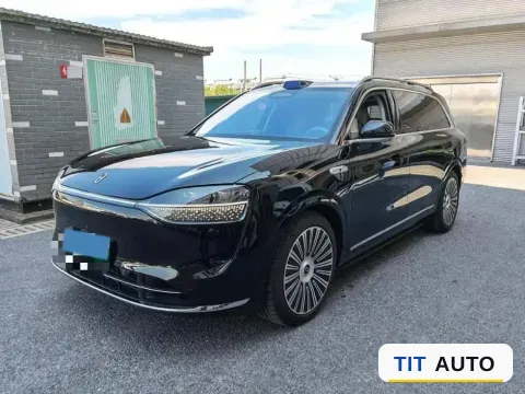 2025 AITO M9
