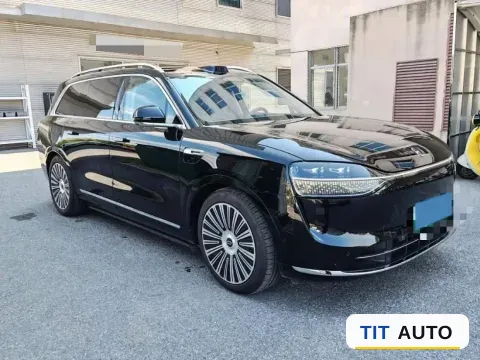 2025 AITO M9 10