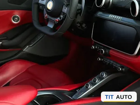 2018 Ferrari Portofino 5