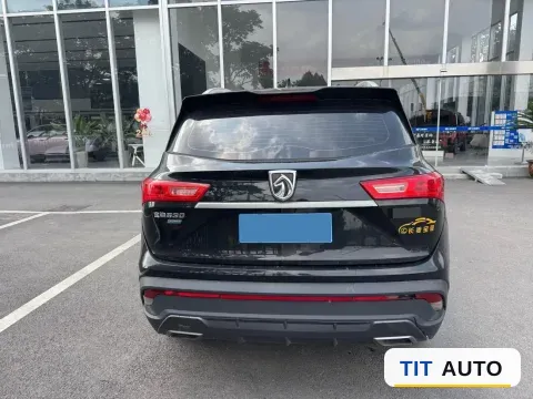 2019 BaoJun 530 4