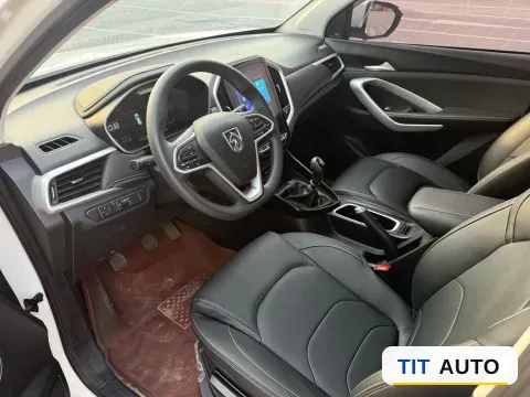 2021 BaoJun 530 4