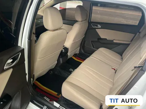 2019 BaoJun 510 3