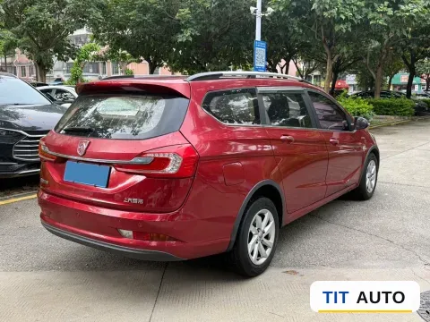 2017 BaoJun 310W 4