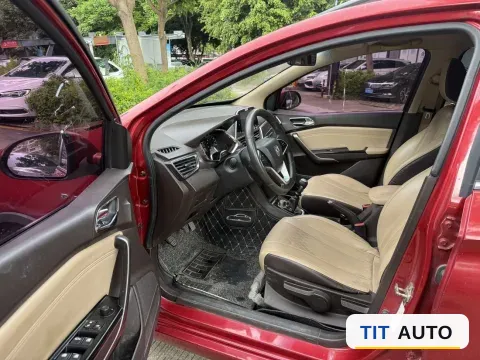 2017 BaoJun 310W 8