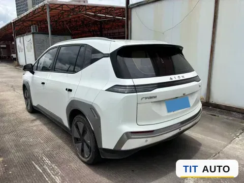 2023 Aion S 9