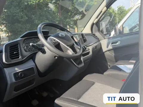 2025 MAXUS XinTu V80 4