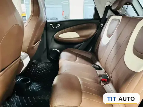 2023 WuLing BinGuo 8