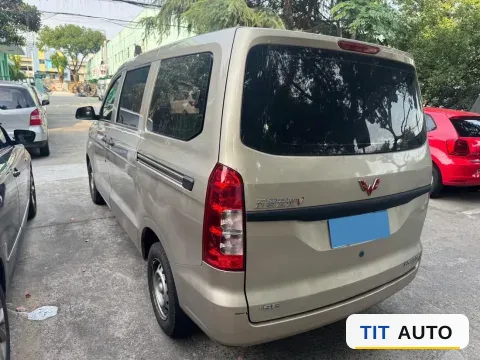 2022 WuLing HongGuang V 6